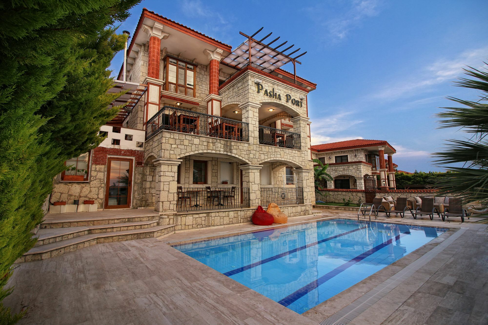 Pasha Port Hotel & Restaurant Алакати Екстериор снимка